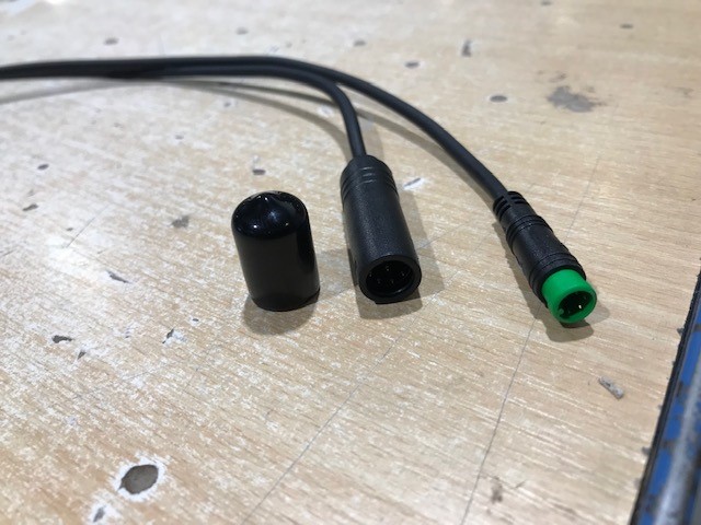 https://www.dolly-bikes.com/dealer/wp-content/uploads/2023/01/Display-verlengkabel-Voorwielmotor.jpeg.jpg